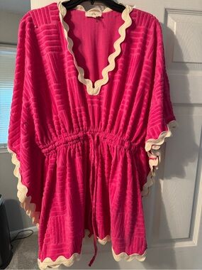 entro Hot Pink & Cream Textured Swim Coverup